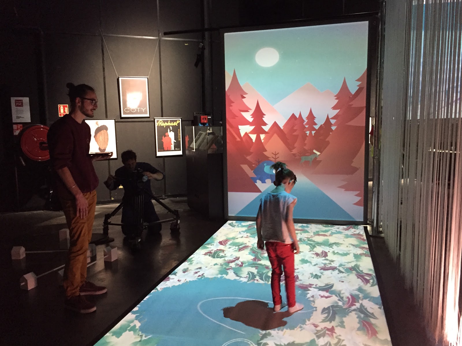 Installation immersive pour la rééducation vestibulaire. Workshop F(r)icitions et réalités, Erasme Lyon Métropole, 2017