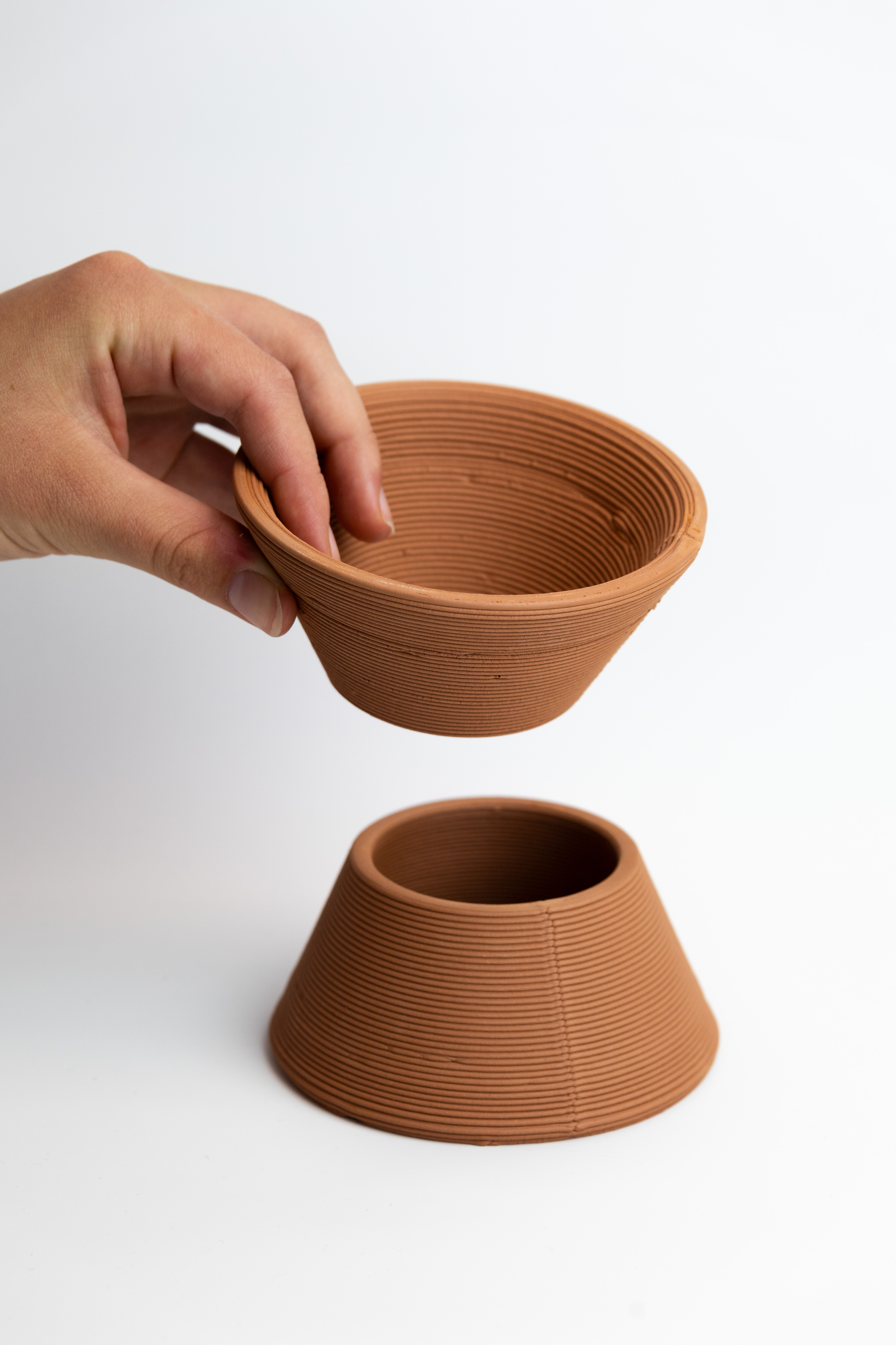 Photos des expérimentations en impression 3D céramique pour le 